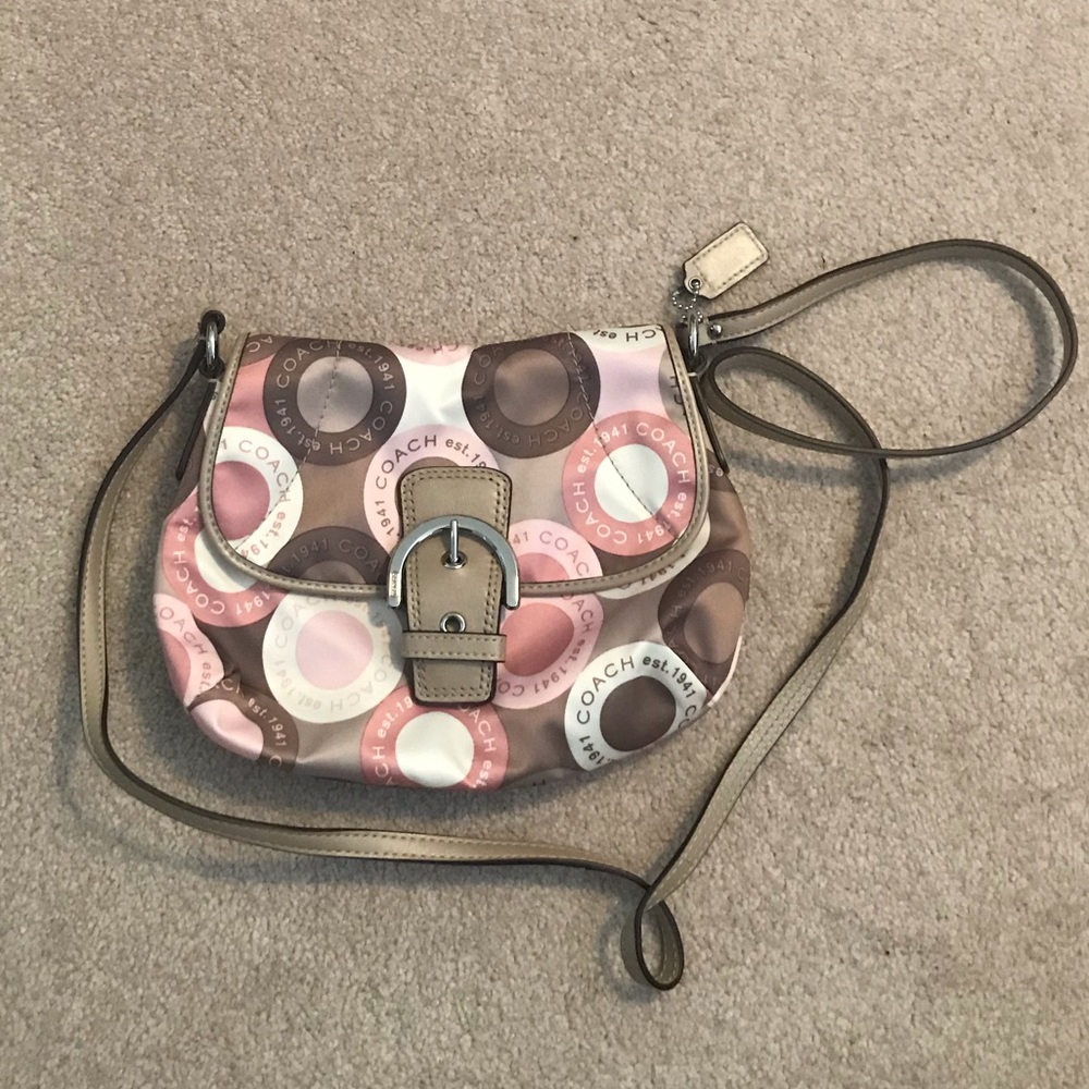 Cross body Coach purse